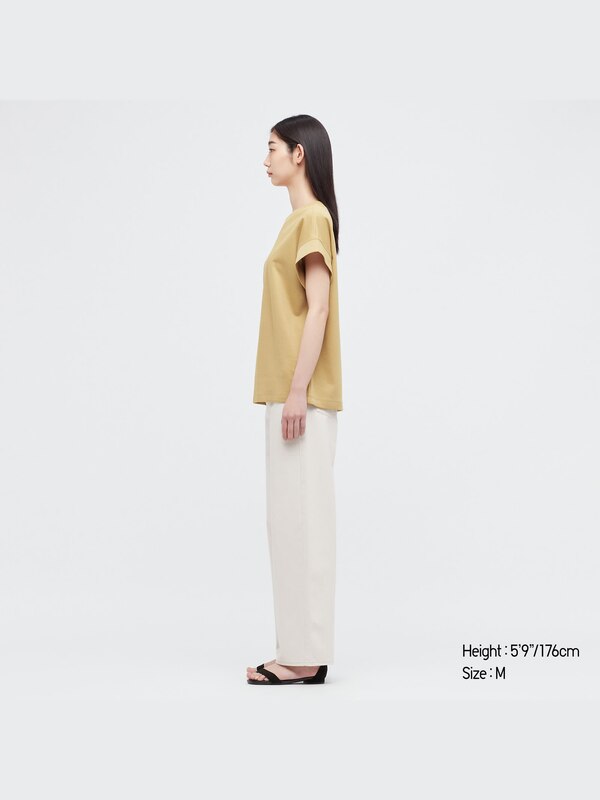 T-Shirt Boxy Lengan Pendek Uniqlo U