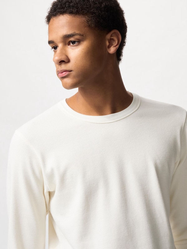 HEATTECH Cotton Waffle Crew Neck Long Sleeve T-Shirt (Extra Warm)