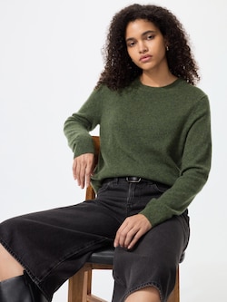 Sweater Kasmir Kerah Bulat