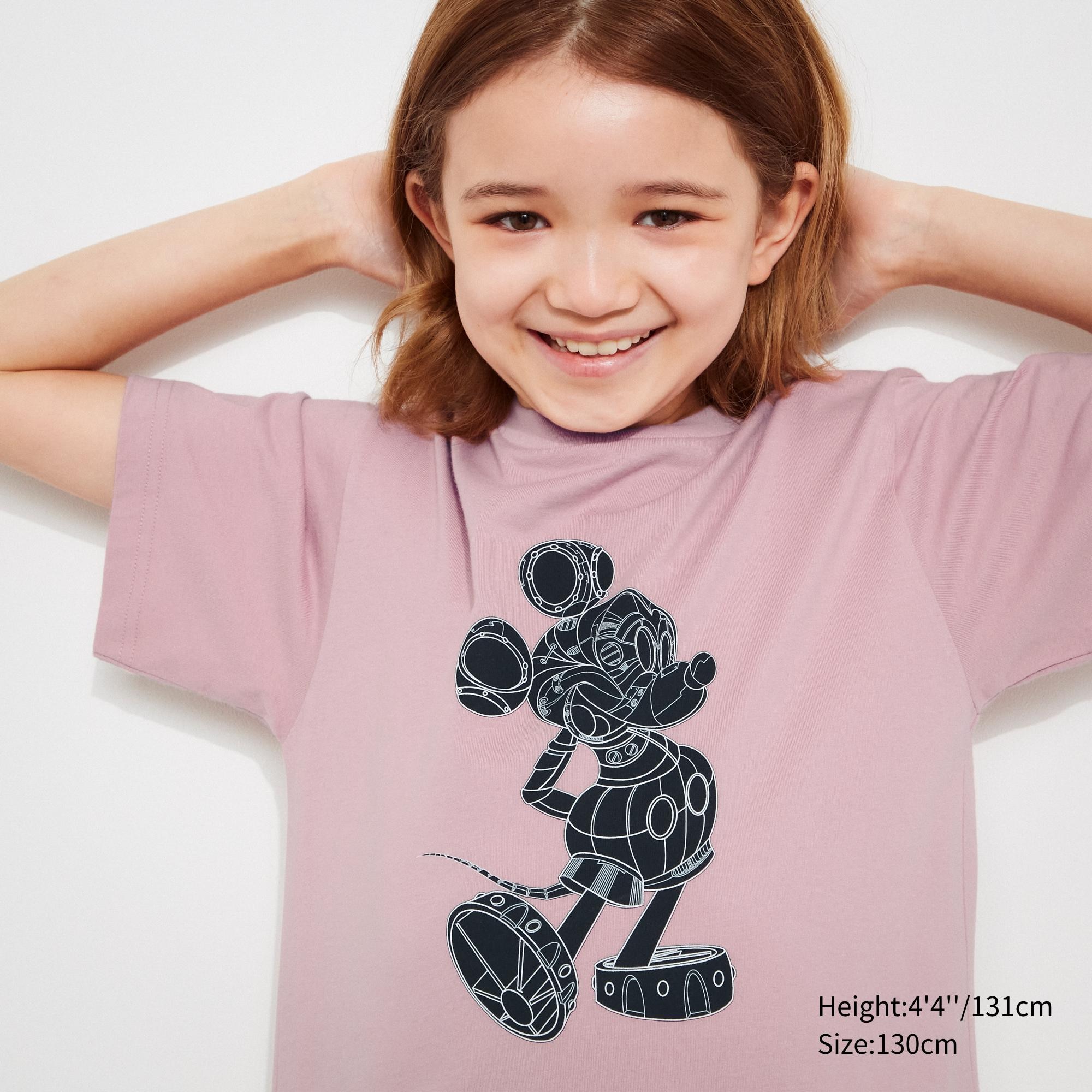 Kaos uniqlo 2025 mickey mouse