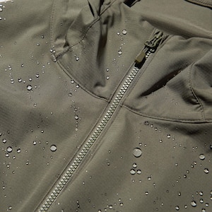 Water-repellent finish protects against light rain. *The fabric is coated with a water-repellent agent so the effect lasts. The finish is not permanent.