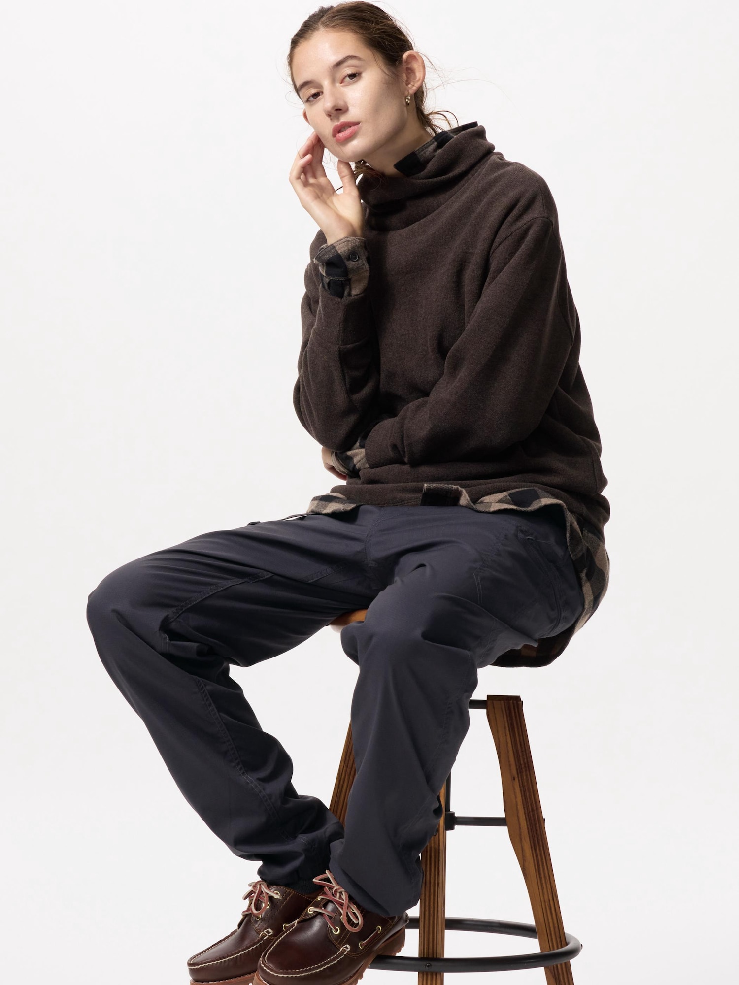 Cek ide styling untukใCelana Ankle RapiใPullover Fleece Rajut Lembut ...