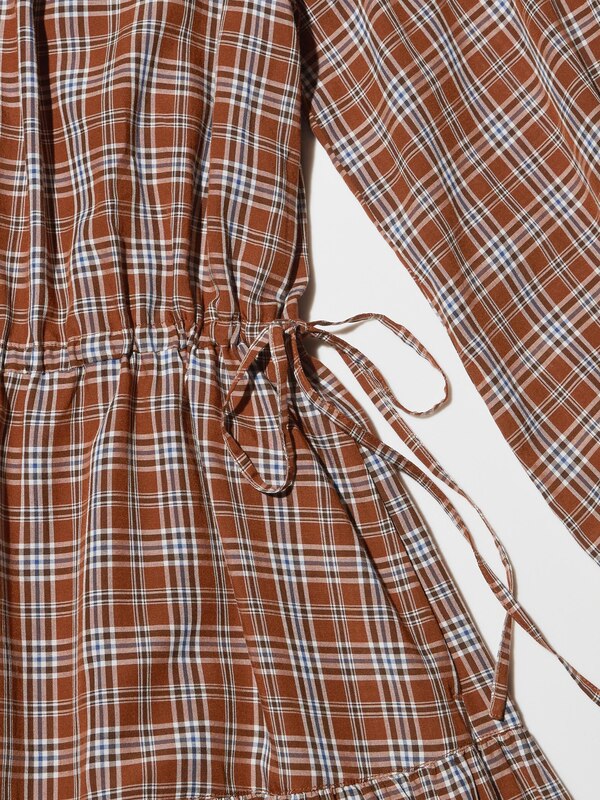 Gaun Lawn Lembut | Kotak