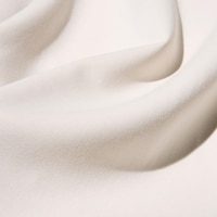 https://image.uniqlo.com/UQ/ST3/id/imagesgoods/472174/feature/idgoods_472174_feature6.jpg
