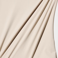 https://image.uniqlo.com/UQ/ST3/id/imagesgoods/476397/feature/idgoods_476397_feature3.jpg