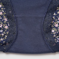 https://image.uniqlo.com/UQ/ST3/id/imagesgoods/480897/feature/idgoods_480897_feature3.jpg