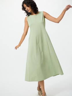 AIRism Gaun Ultra Stretch Tanpa Lengan