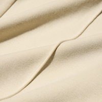 https://image.uniqlo.com/UQ/ST3/id/imagesgoods/483071/feature/idgoods_483071_feature1.jpg