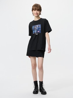 Curated By Tate UT (T-Shirt)