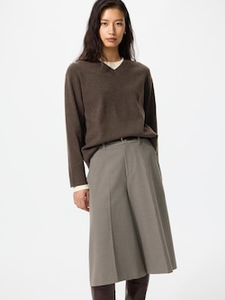 Washable Knit V Neck Sweater Smooth