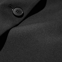 https://image.uniqlo.com/UQ/ST3/id/imagesgoods/488652/feature/idgoods_488652_feature1.jpg