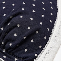 https://image.uniqlo.com/UQ/ST3/id/imagesgoods/489045/feature/idgoods_489045_feature1.jpg