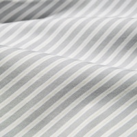 https://image.uniqlo.com/UQ/ST3/id/imagesgoods/489408/feature/idgoods_489408_feature1.jpg