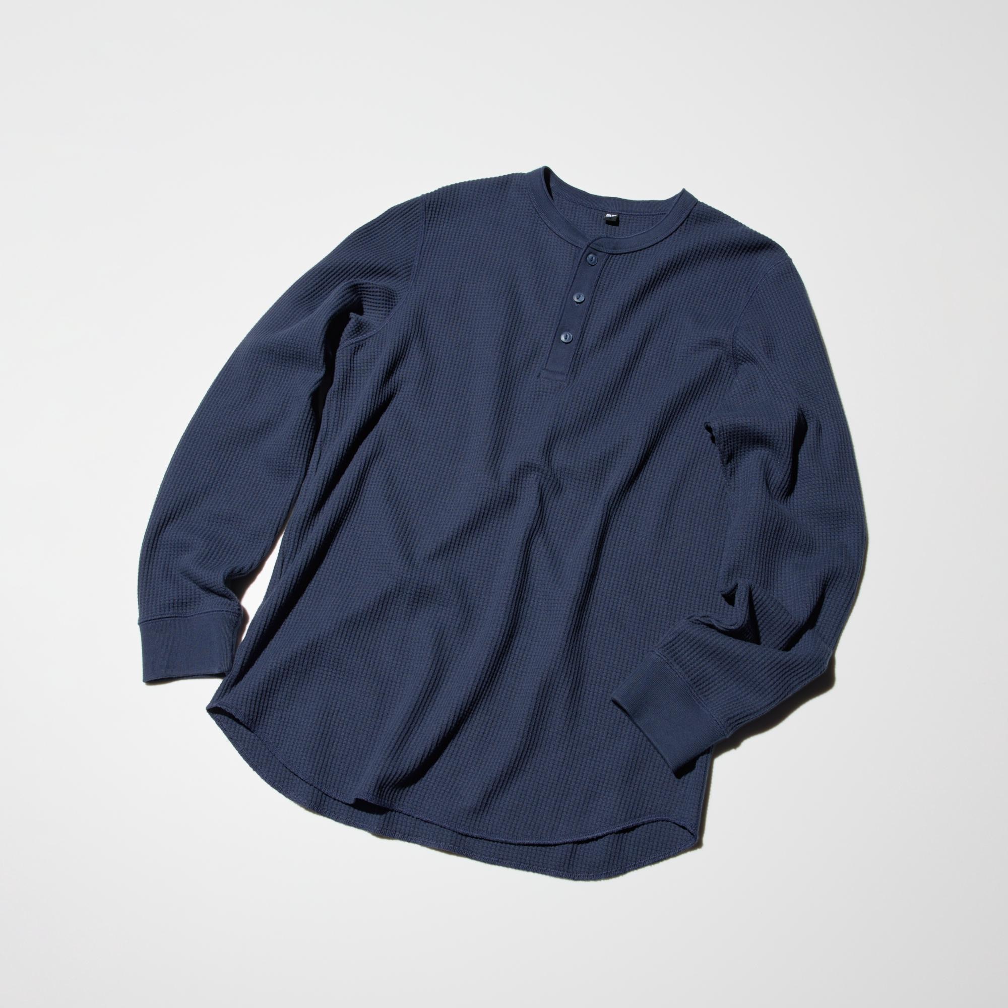 Classic waffle T-shirt details including a distinctive collar design and rounded hem.