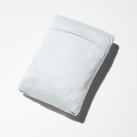 https://image.uniqlo.com/UQ/ST3/in/imagesgoods/456261/feature/ingoods_456261_feature9.jpg