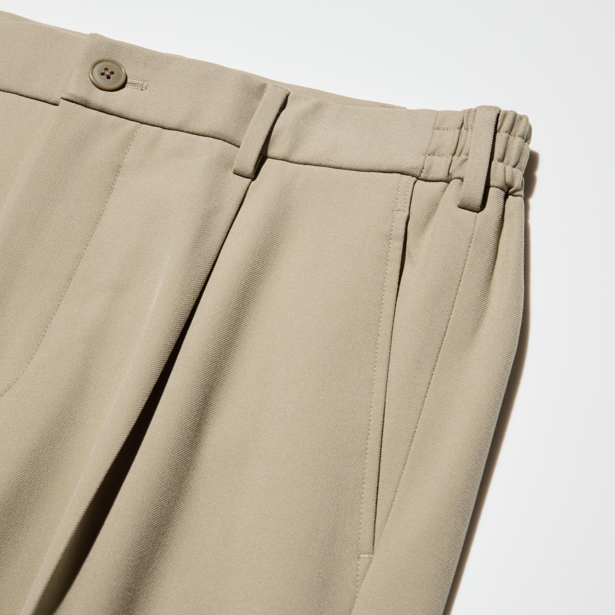 Comfortable elasticated waist.