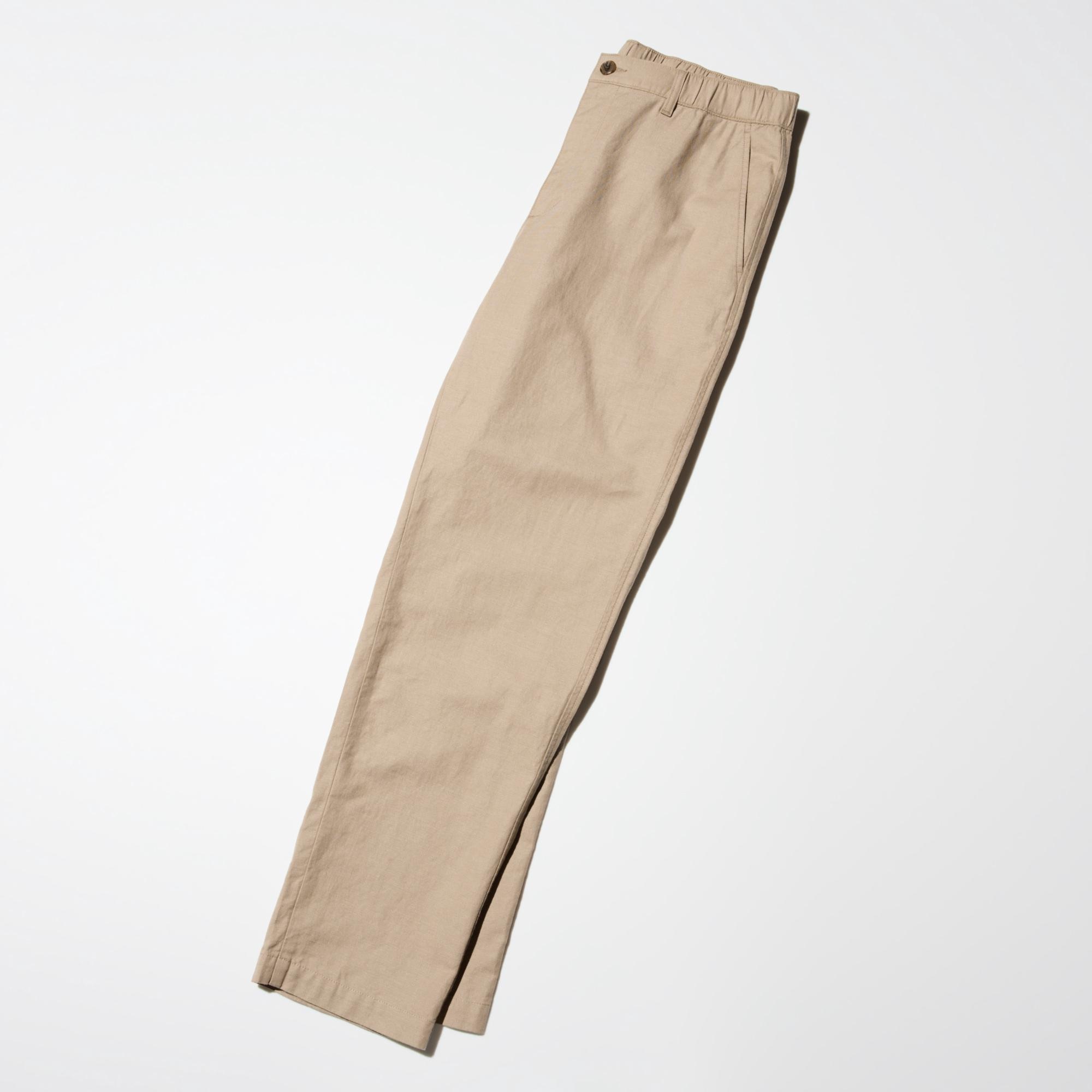 Flattering regular tapered cut with a roomy fit at the waist.