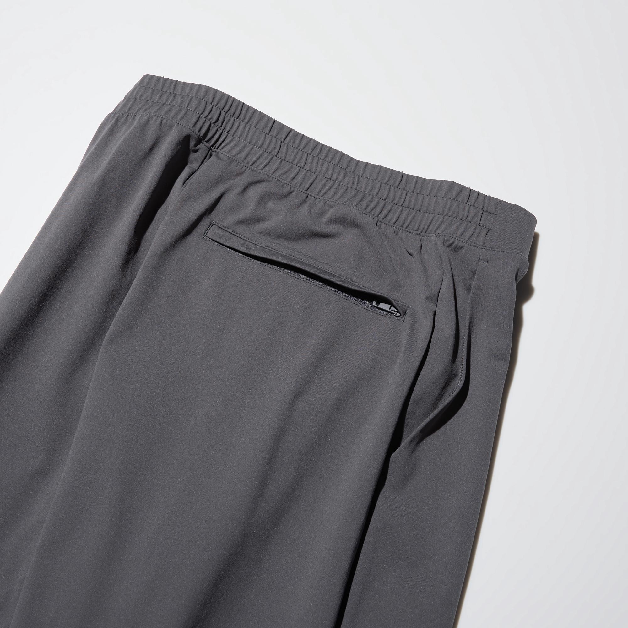 The hip pockets have slide fasteners to prevent items from falling out.