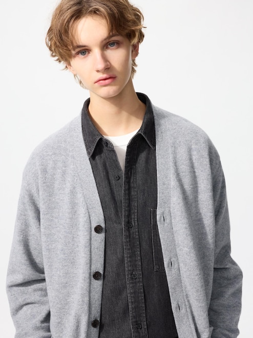 LAMBSWOOL V NECK CARDIGAN UNIQLO IN