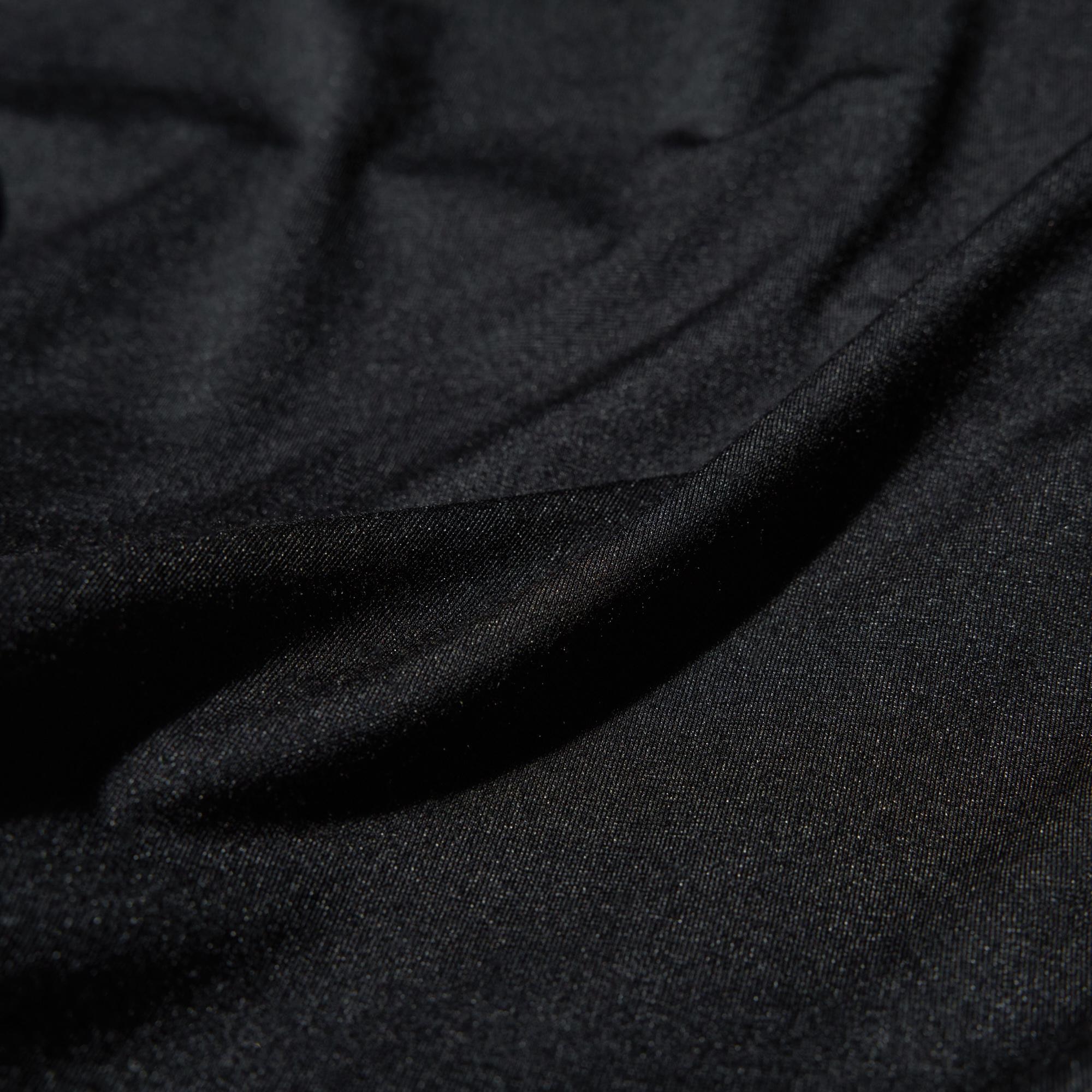 Ultra-fine fibers infused with plant-based oil for a smooth feel.