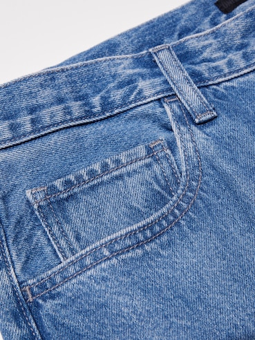 Wide Straight Jeans