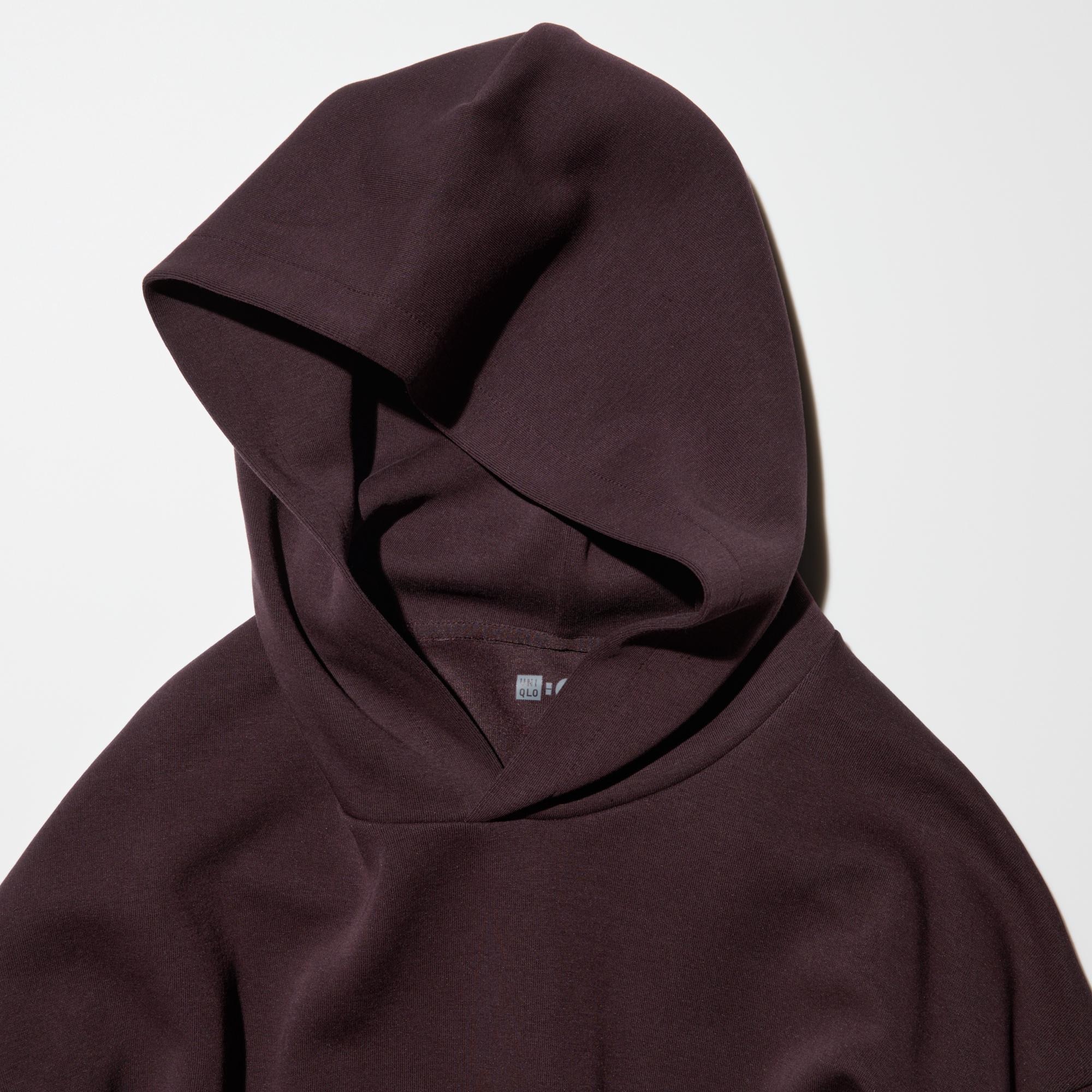 Stylish 3D hood.