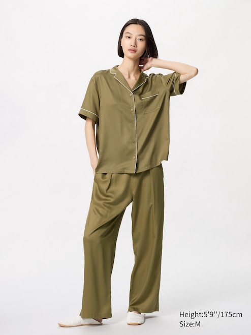WOMEN'S SATIN PAJAMAS SHORT SLEEVE UNIQLO IN