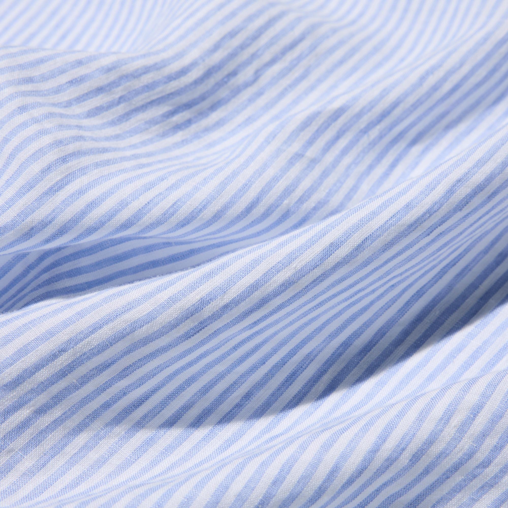 100% European linen. Cool linen with long fibers for a supple feel and subtle glossy sheen.