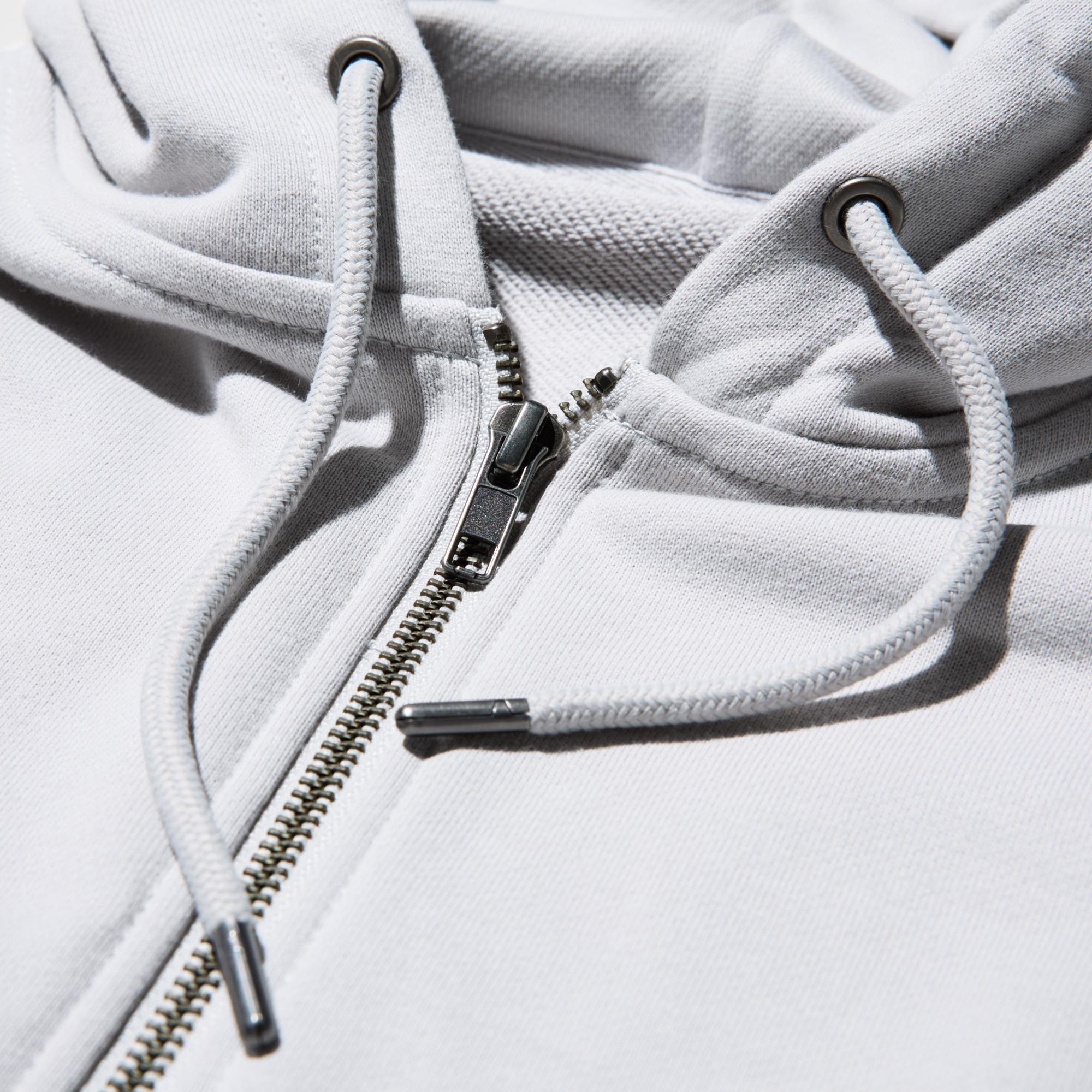 Rounded spindle cord for the head and premium slide fasteners.