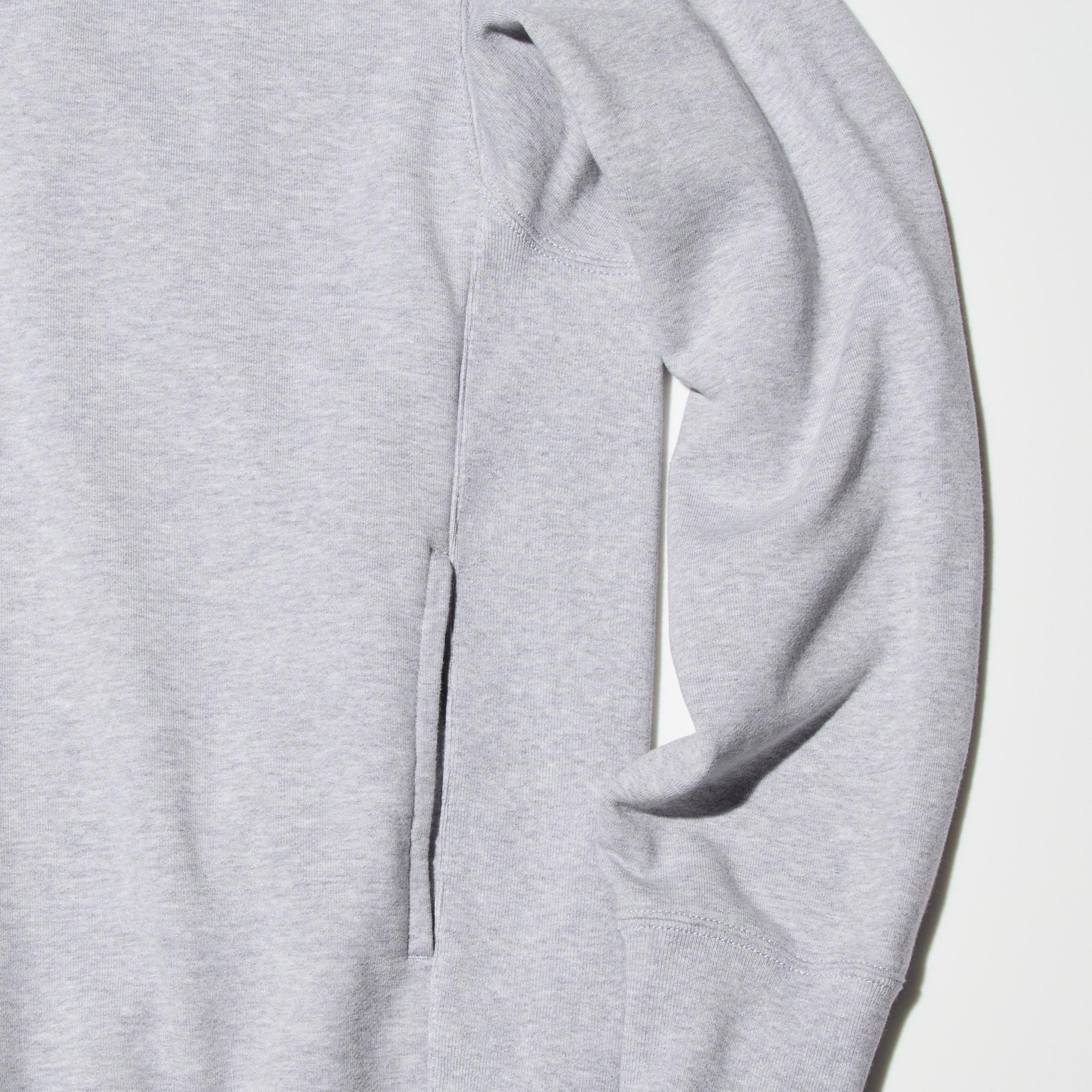 Ribbed at the sides for easy movement.