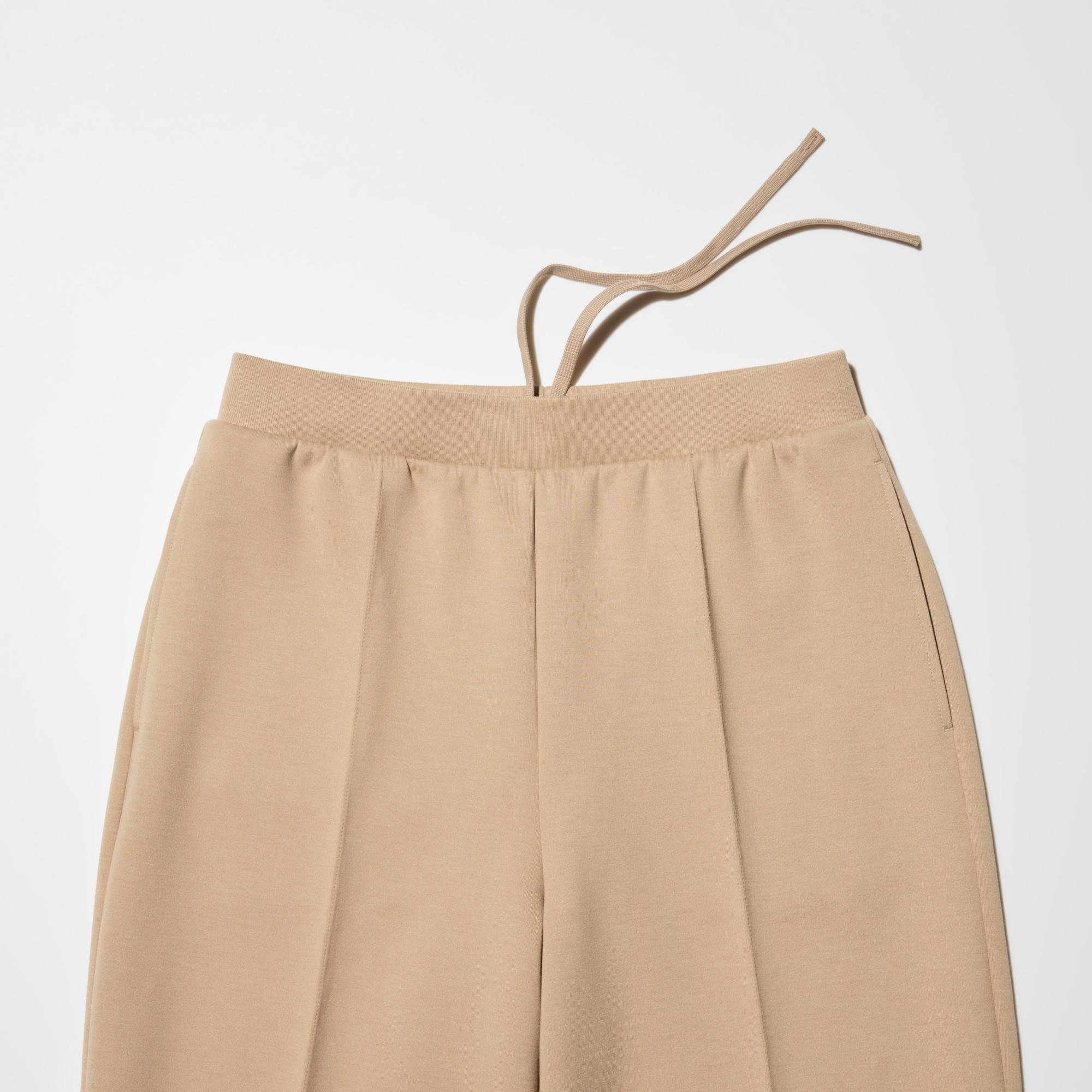 The ribbed waistband fits snugly for all-day comfort. Inner waist drawstring for size adjustment.