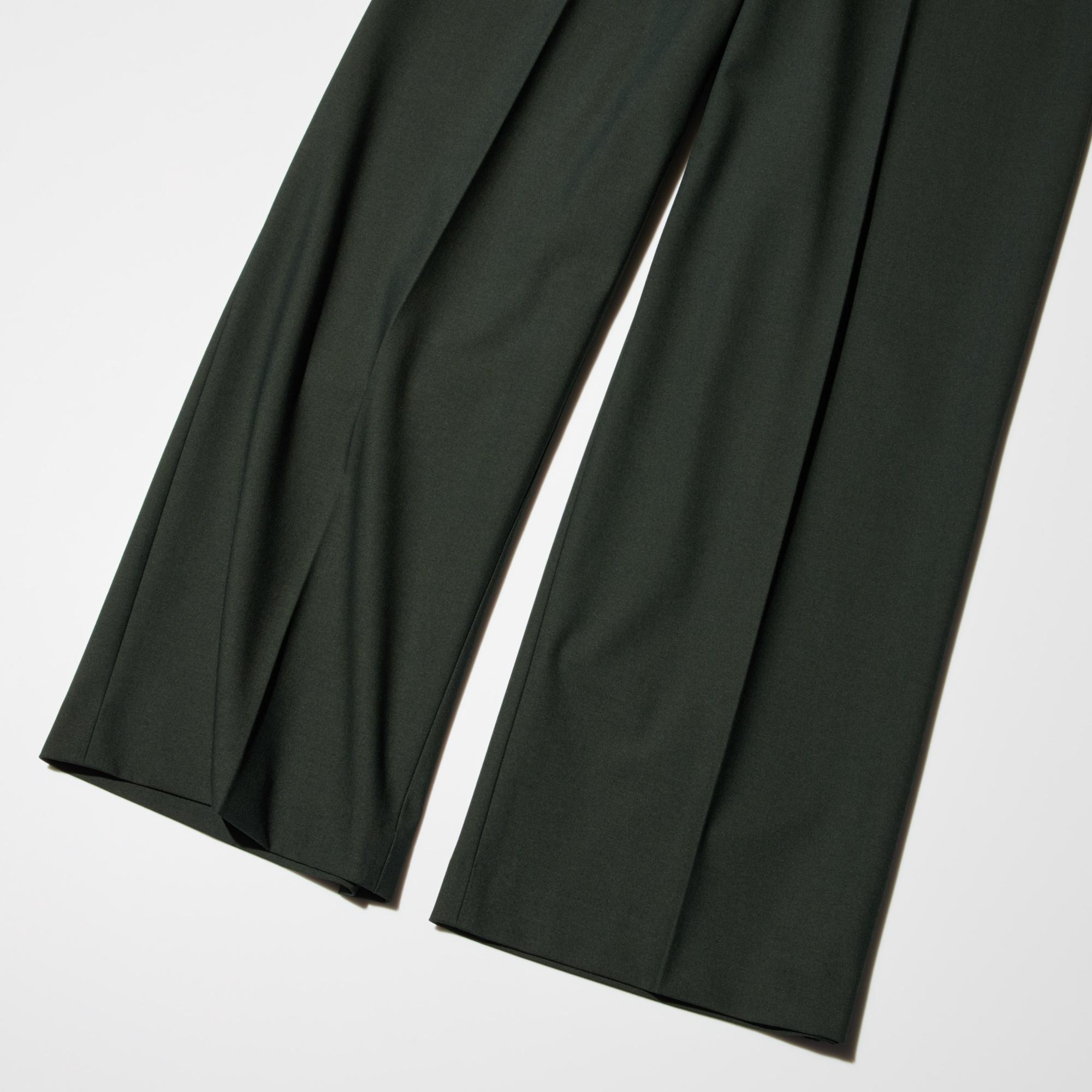 Wider hems for a more straight-looking wide silhouette.
