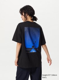 Doraemon meets the Louvre UT (Short Sleeve T-Shirt)
