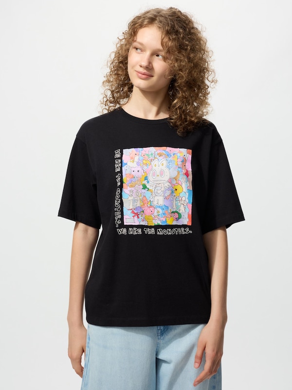 POP MART UT(Graphic T-Shirt)