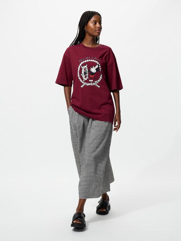 Disney Art UT (Graphic T-Shirt)