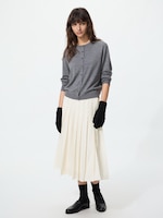 Chiffon Pleated Midi
                                          Skirt