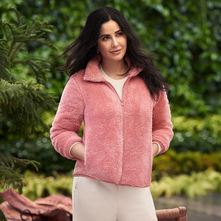 Fleece jackets and sweaters for women