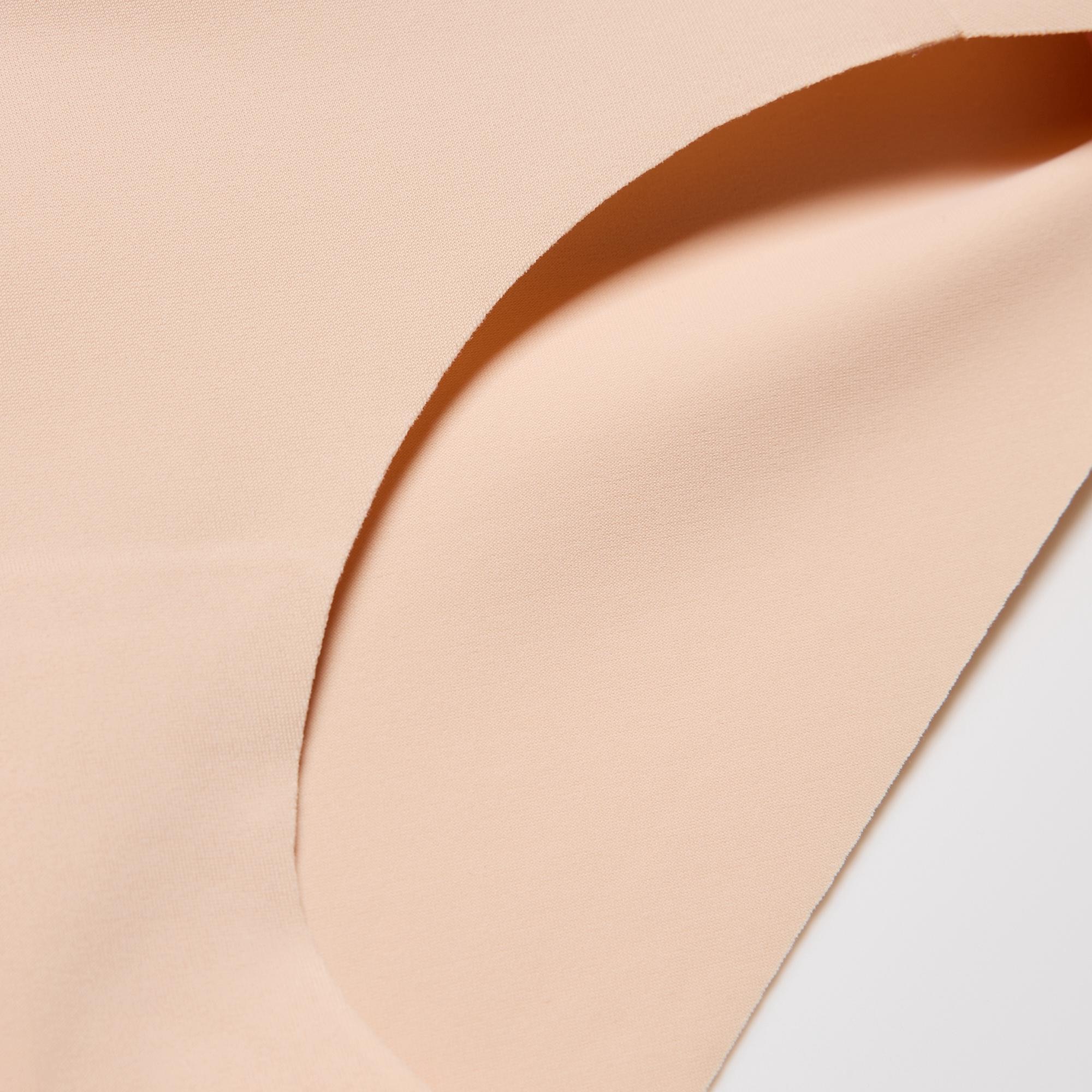 https://image.uniqlo.com/UQ/ST3/jp/imagesgoods/445392/feature/jpgoods_445392_feature6.jpg