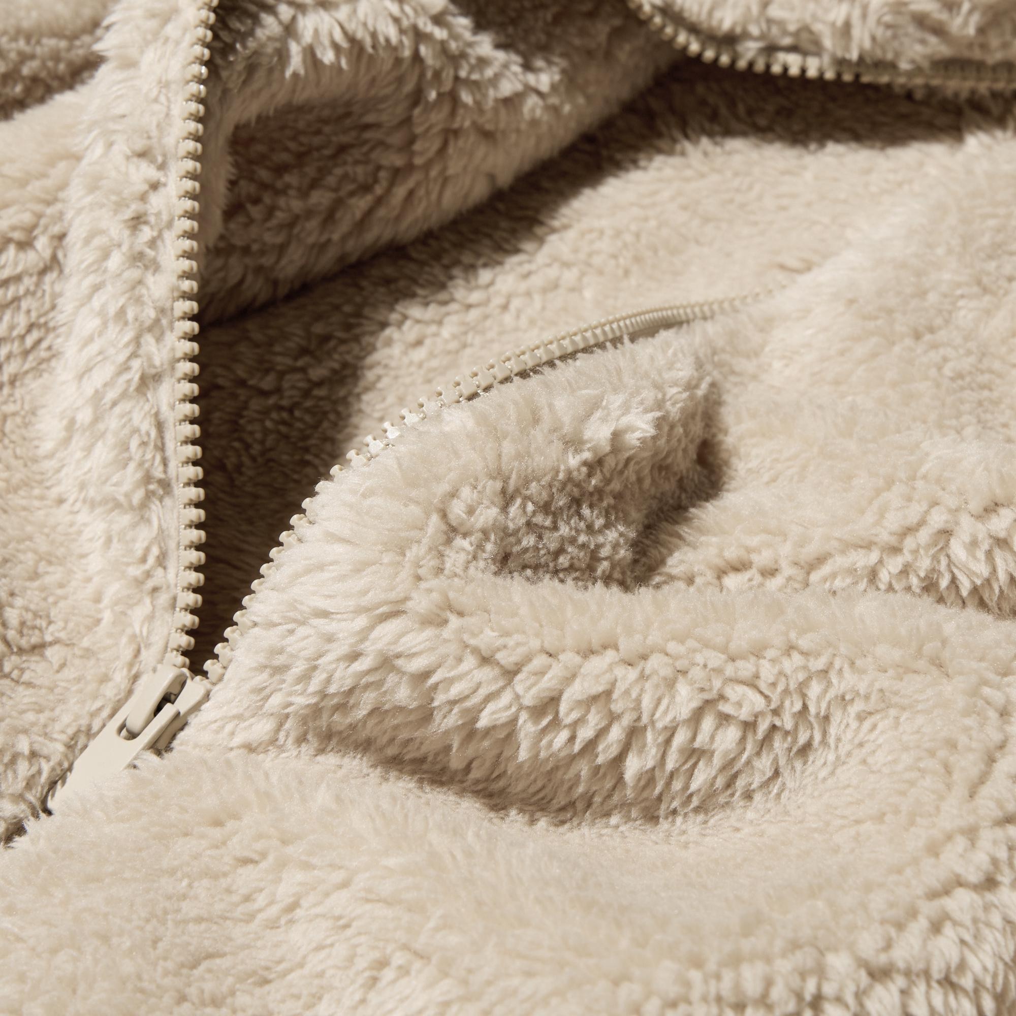 https://image.uniqlo.com/UQ/ST3/jp/imagesgoods/449753/feature/jpgoods_449753_feature1.jpg