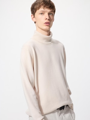 カシミヤタートルネックセーター