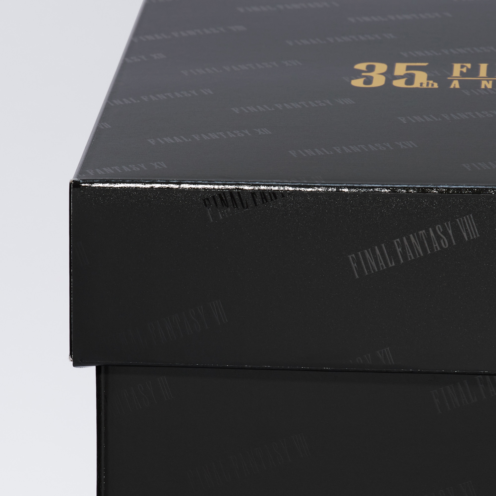 FF ファイナルファンタジー35周年　コンプリートボックス　L　ユニクロTシャツ/カットソー(半袖/袖なし)