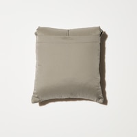 https://image.uniqlo.com/UQ/ST3/jp/imagesgoods/459732/feature/jpgoods_459732_feature3.jpg