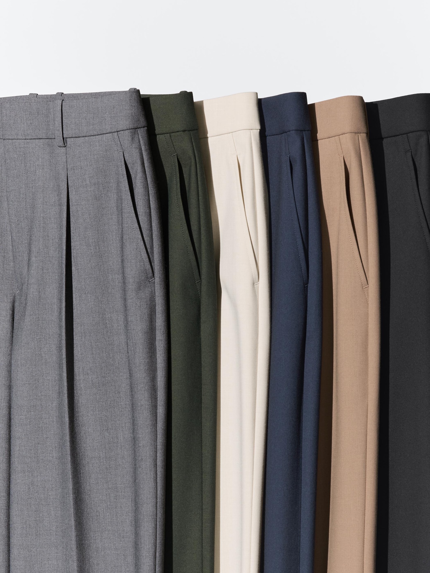 ユニクロ公式 | タックワイドパンツ