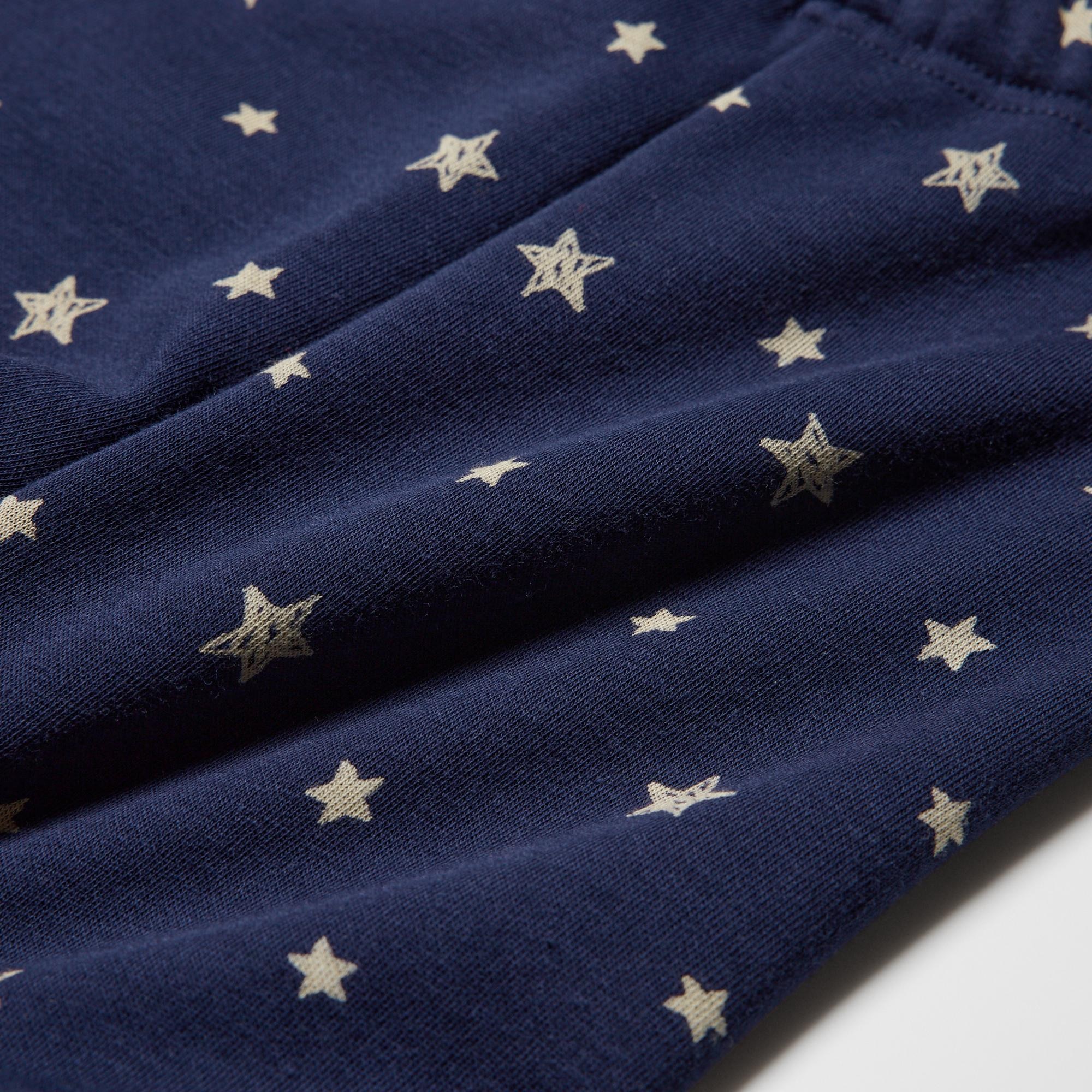 https://image.uniqlo.com/UQ/ST3/jp/imagesgoods/460841/feature/jpgoods_460841_feature1.jpg