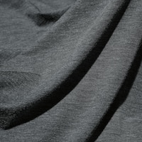 https://image.uniqlo.com/UQ/ST3/jp/imagesgoods/461003/feature/jpgoods_461003_feature2.jpg