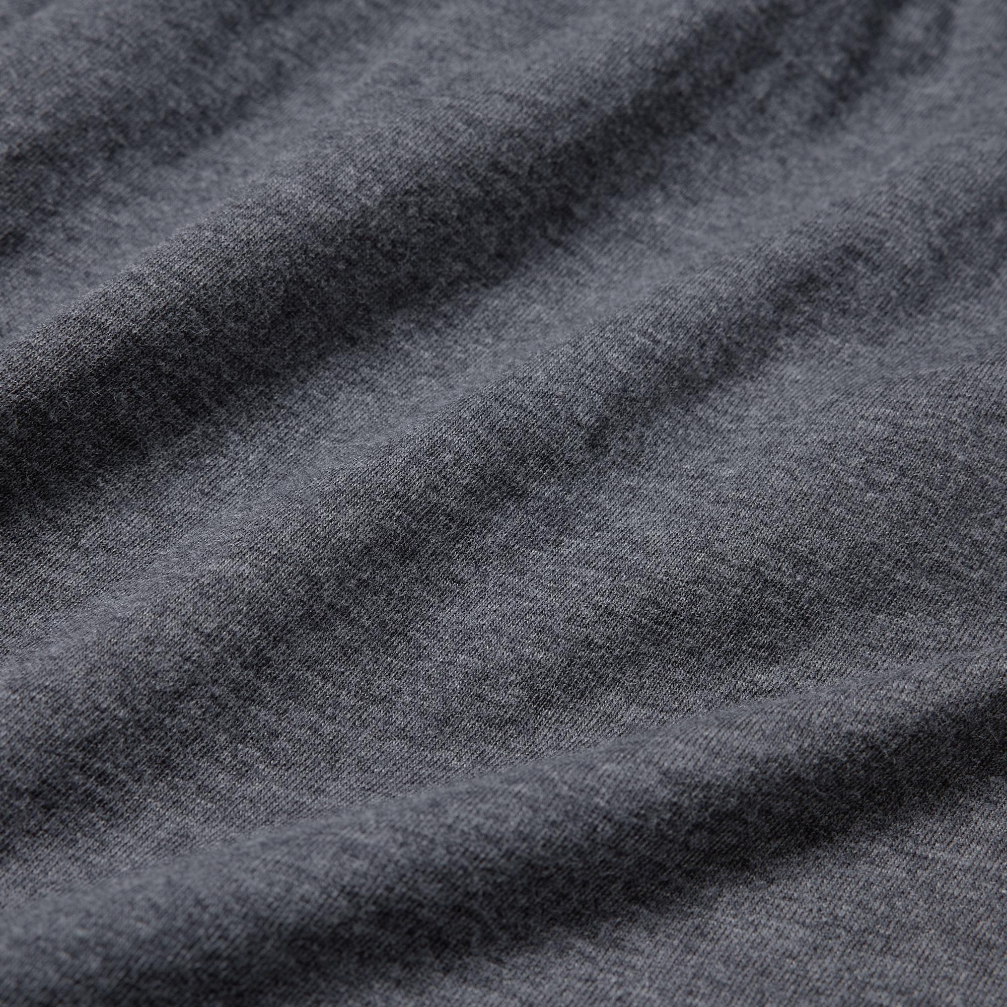 https://image.uniqlo.com/UQ/ST3/jp/imagesgoods/461019/feature/jpgoods_461019_feature1.jpg