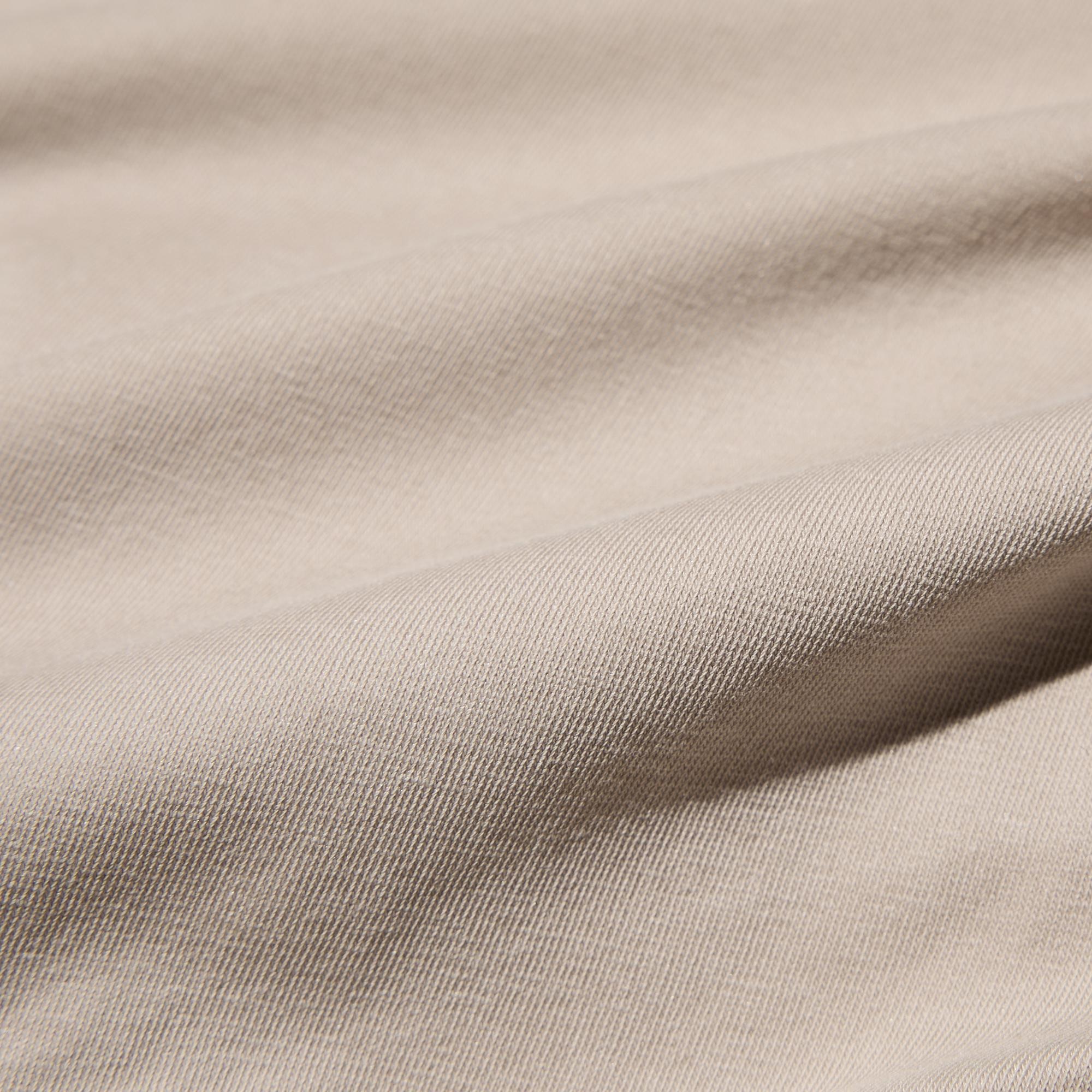 https://image.uniqlo.com/UQ/ST3/jp/imagesgoods/461136/feature/jpgoods_461136_feature2.jpg
