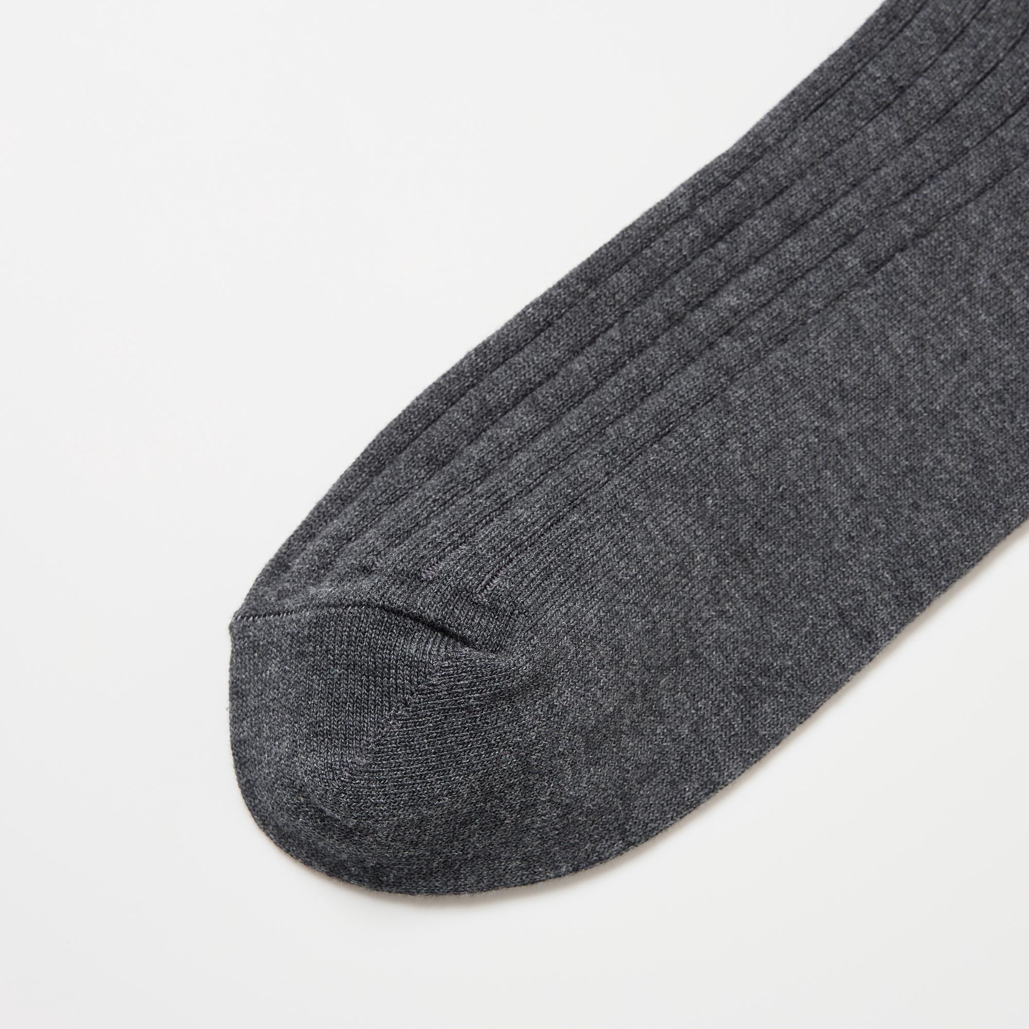 https://image.uniqlo.com/UQ/ST3/jp/imagesgoods/462216/feature/jpgoods_462216_feature7.jpg