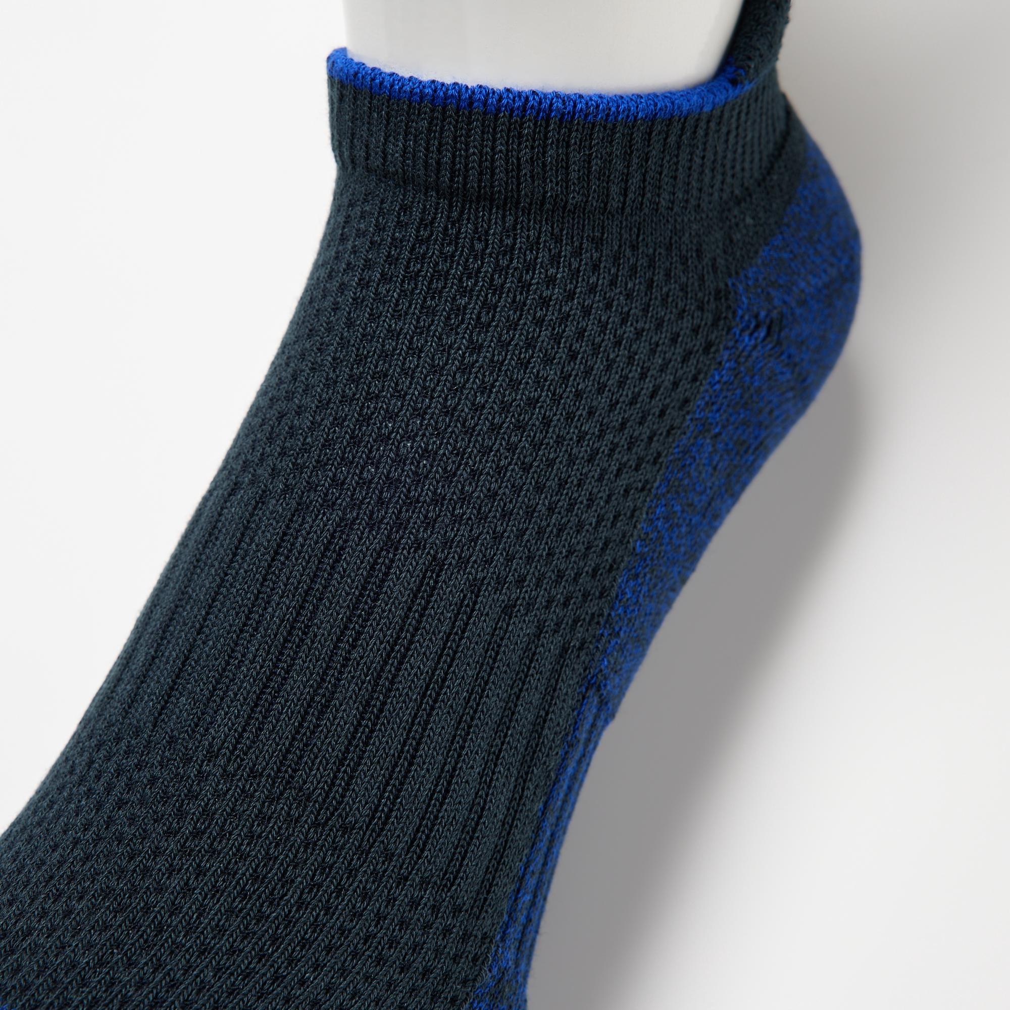 https://image.uniqlo.com/UQ/ST3/jp/imagesgoods/462220/feature/jpgoods_462220_feature7.jpg