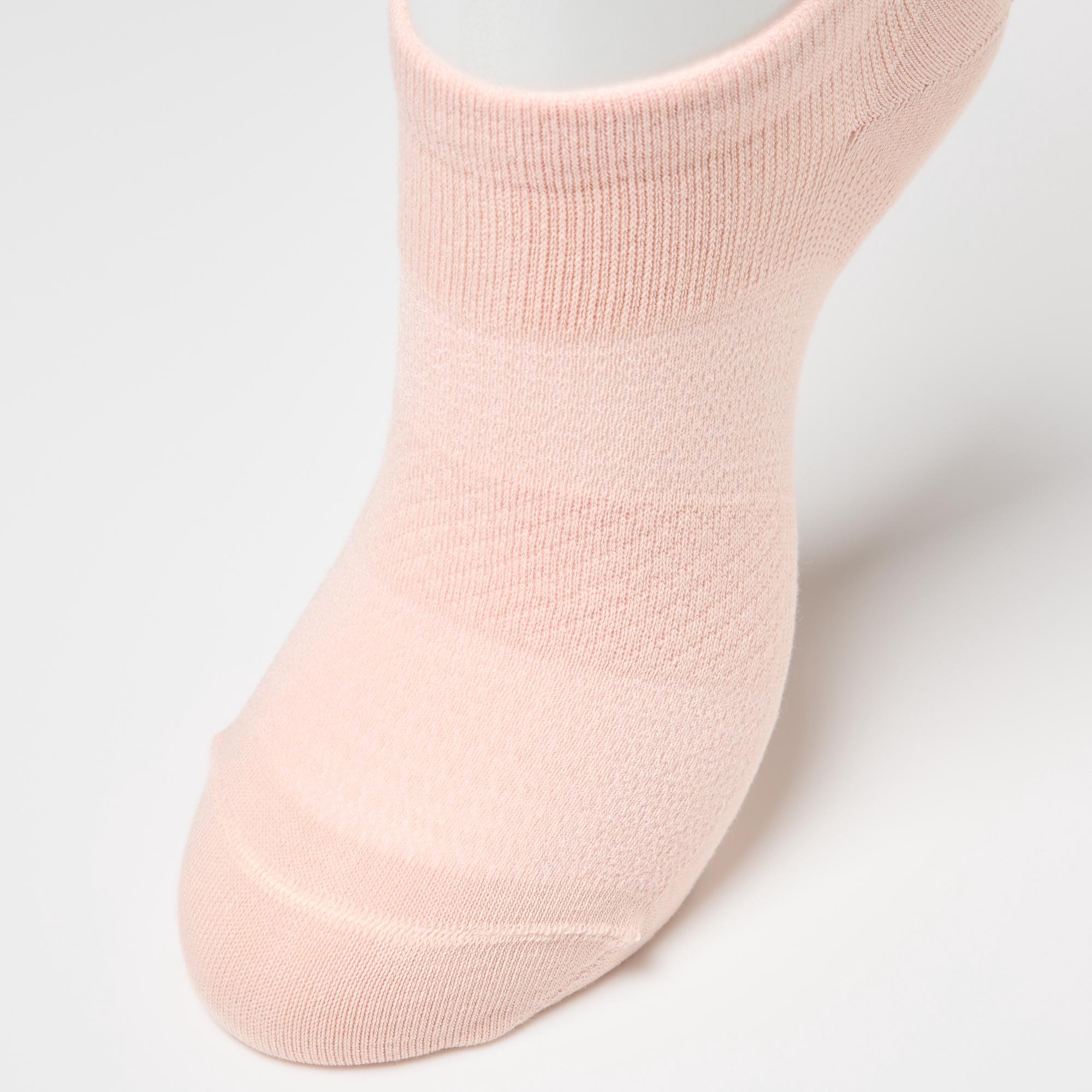 https://image.uniqlo.com/UQ/ST3/jp/imagesgoods/464384/feature/jpgoods_464384_feature3.jpg